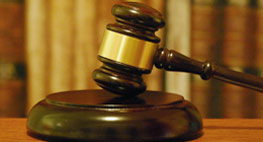 Judge won’t toss suit over Delaware court political balance